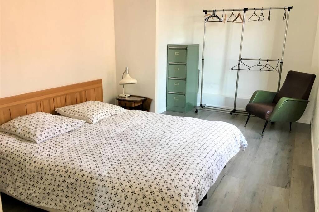 Apartament Superbe Loft 100M2 Proche Cathedrale Avec Parking Reims Zewnętrze zdjęcie