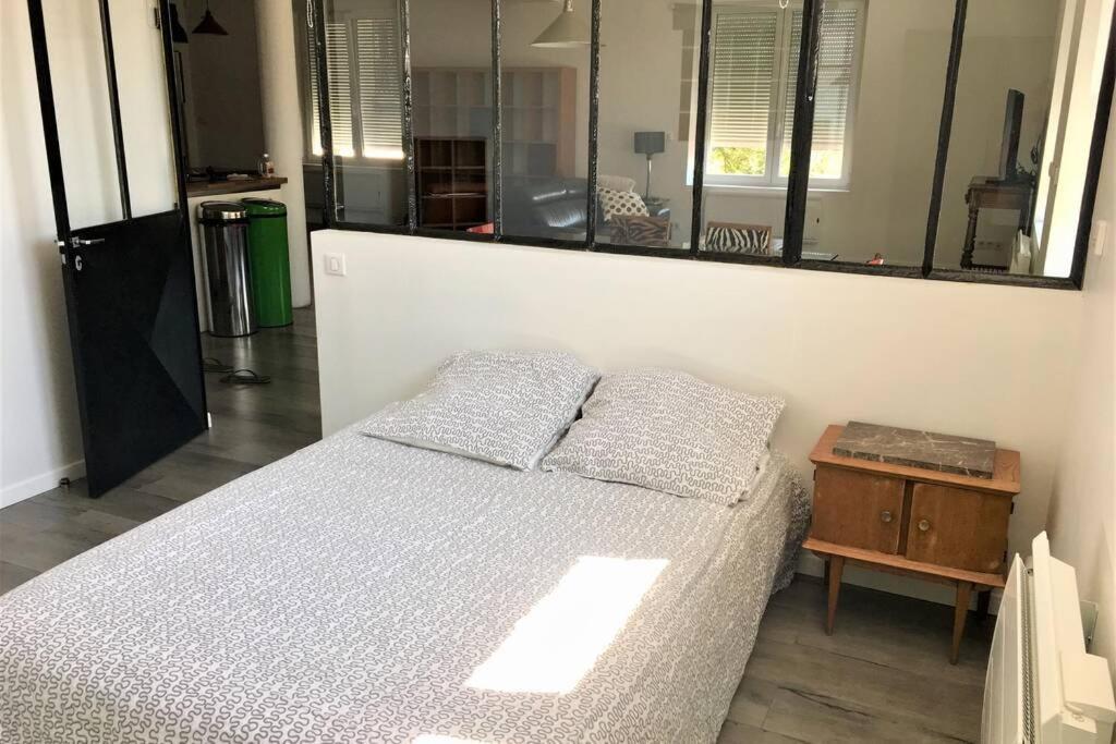 Apartament Superbe Loft 100M2 Proche Cathedrale Avec Parking Reims Zewnętrze zdjęcie