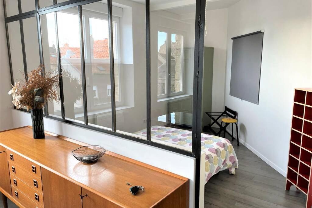 Apartament Superbe Loft 100M2 Proche Cathedrale Avec Parking Reims Zewnętrze zdjęcie