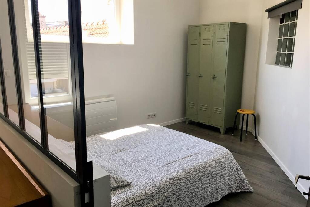 Apartament Superbe Loft 100M2 Proche Cathedrale Avec Parking Reims Zewnętrze zdjęcie